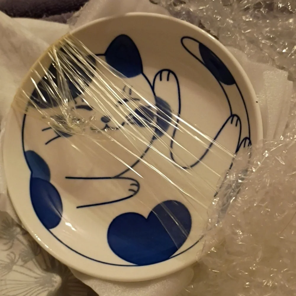 Blue and White Cat Design 41/2 Inch Sauce Dish Set Of 4.